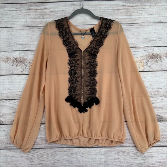 BKE‎ Boutique Lace V-Neck Semi Sheer Blouse Women's Size Small Peach/Pink/Black - Picture 1 of 12